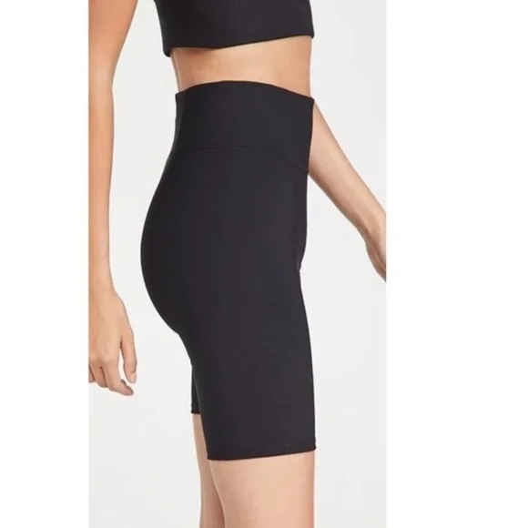 Madewell MWL Form Womens High-Rise 7" Biker Shorts - Picture 2 of 12